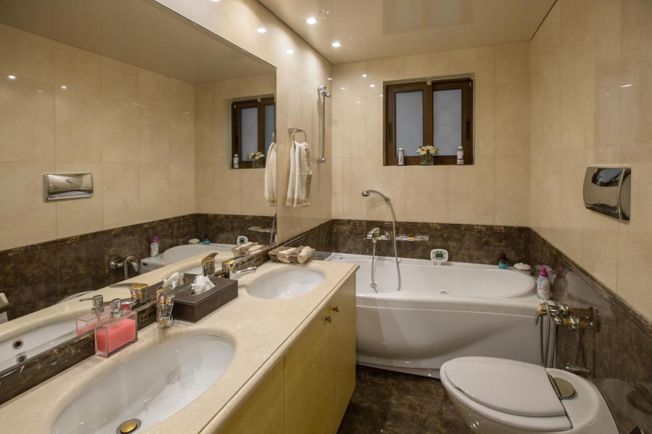 Exceptional Villa In Voula Near The Sea Athènes Extérieur photo